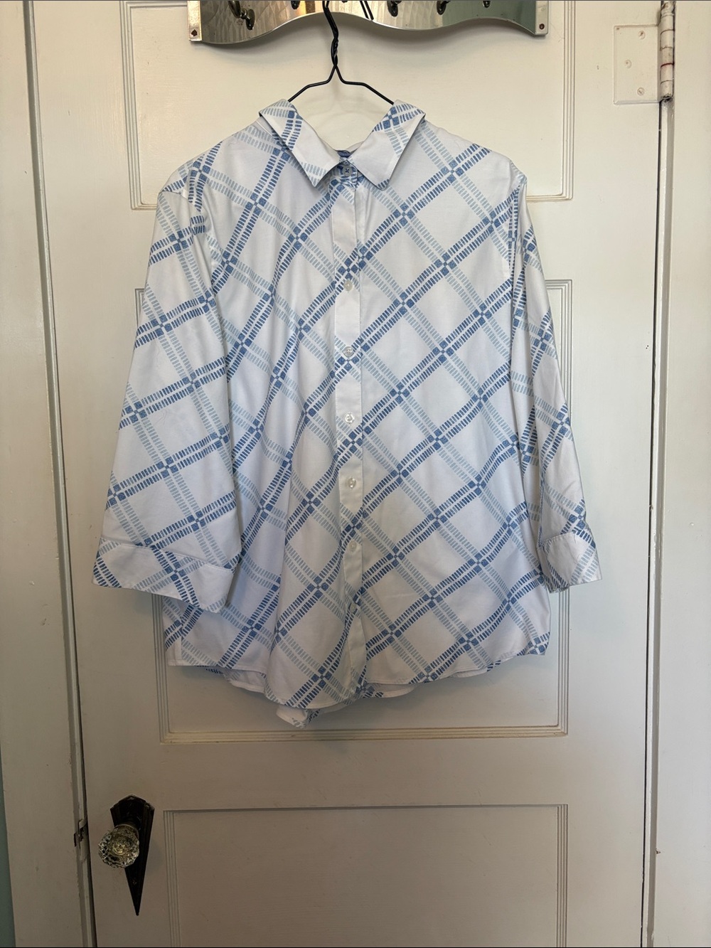 Chico’s White & Light Blue Plaid Women’s Button-Up Shirt Size 3 (US Size 16/18)